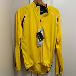 NWT Endura Yellow & Black Workout/Cycling Jacket!